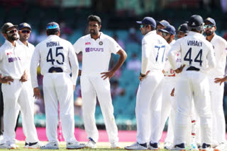 India Vs Australia: Day 3: Stumps