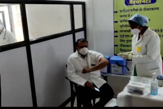 corona vaccination in Gadarwara