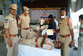 blood donation camp conduct in station ganpur police
