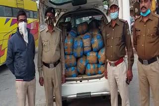 innova-vehicle-seized-with-14-lakh