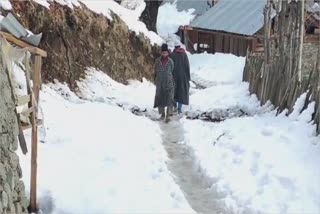 کپوارہ کے دوردارز علاقوں کی سڑکیں تا حال برف سے بند