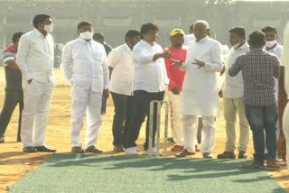 telangana-jagruthi-cricket-tournament-inaugurated-by-mla-diwakar-rao-in-mancherial-district