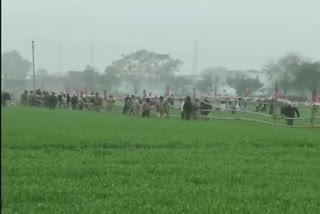 farmers came to protest against kisan panchayat meeting in haryana