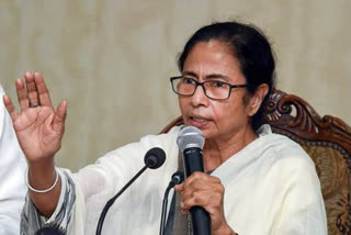 West Bengal CM Mamata Banerjee  Covid-19 vaccine  free Covid-19 vaccine  vaccine in West Bengal  മമത ബാനർജി  സംസ്ഥാനത്ത് എല്ലാവർക്കും സൗജന്യ കൊവിഡ് വാക്‌സിൻ നൽകും  കൊവിഡ് വാക്‌സിൻ  പശ്ചിമ ബംഗാൾ മുഖ്യമന്ത്രി