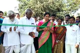 medak mla, padma devendar reddy, gattu maisamma temple