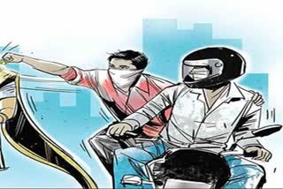Chain snatching in Puducherry: police inquired
