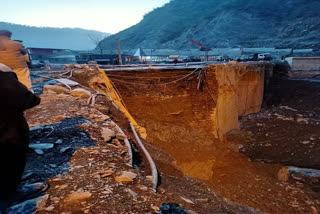 Jammu-Srinagar NH closed due to landslide in Ramban