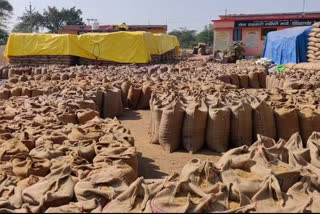 Shortage of gunny bags and slow transportation in paddy procurement centers in bemetra