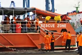 Rescue boat returns to Jakarta with human remains