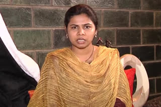 ex minister akhila priya