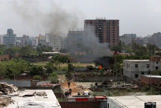 Bangladesh cylinder blast  cylinder blast in Bangladesh  Bangladesh cylinder blast kills 4  people killed in Bangladesh cylinder blast  gas cylinder blast in Dhaka  കമ്മ്യൂണിറ്റി അടുക്കളയിൽ ഗ്യാസ് സിലിണ്ടർ പൊട്ടിത്തെറിച്ച് അപകടം  നാല് പേർ കൊല്ലപ്പെട്ടു  ബംഗ്ലാദേശിലെ ഗാസിപ്പൂരിൽ കമ്മ്യൂണിറ്റി അടുക്കള