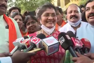 Minister Shashikala jolle