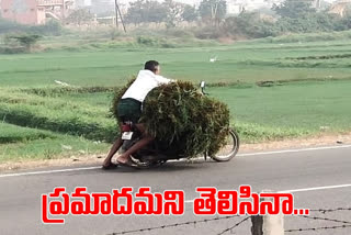 farmer dangerous journey in moped at guntur