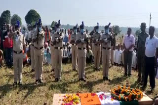 martyr-sandeep-was-cremated-with-state-honors-at-mandla