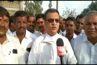 Mahesh Kumathalli inaugurates development works in athani