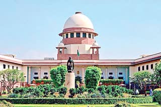 SC stays implementation of farm laws, sets up panel to resolve impasse