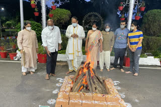 Leaders greet nation on Lohri