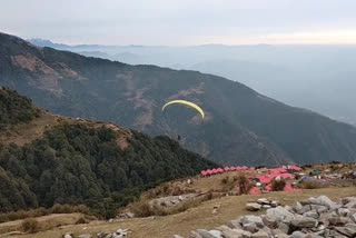 Dharamshala missing paraglider news, धर्मशाला लापता पैराग्लाइडर न्यूज