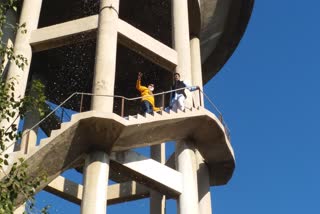 Sarpanch climbed the water tank