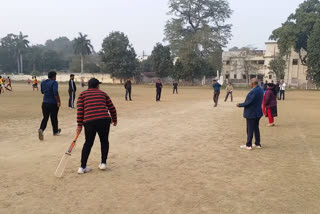 राजभवन में होने वाले क्रिकेट मैच को लेकर एलयू की टीम ने शुरू की प्रैक्टिस