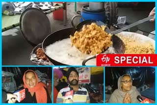 Farmers set up Langar at tikri border of delhi during protest