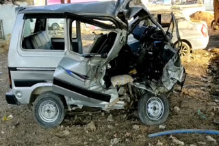 four-killed-in-road-accident