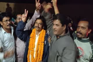 manoj singh wins the Bailadila truck owners association election