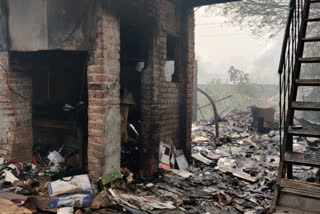 fire in Delhi