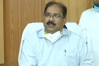 dme-ramesh-reddy-told-corona-vaccination-started-tomorrow-in-telangana