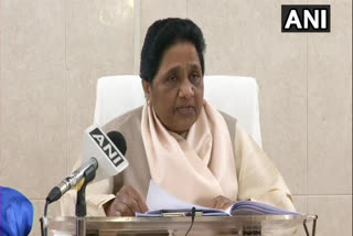 BSP to go solo in UP  U'khand Assembly polls  says Mayawati on birthday  ഒരു രാഷ്ട്രീയ പാർട്ടിയുമായും സഖ്യമുണ്ടാക്കില്ലെന്ന് ബി‌എസ്‌പി  ഉത്തർപ്രദേശ്, ഉത്തരാഖണ്ഡ് തെരഞ്ഞെടുപ്പ്