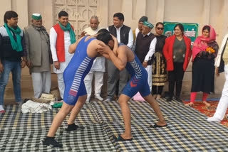 Bhartiya Kisan Union officials organized wrestling program in Noida today