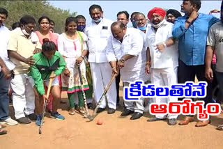 girls hockey games started in karimnagar dist by minister gangula kamalaka