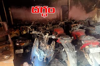 fire-accident-at-bike-show-room-in-medchal-malkajigiri-district-news