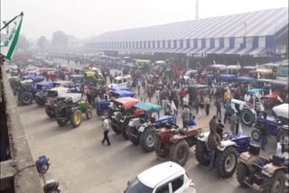 farmers-took-out-tractor-march-in-radaur-block