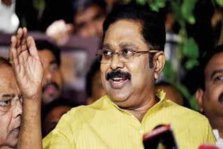 TTV Dinakaran condemns Gurumurty