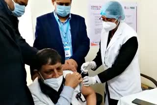 covid-19 vaccination begins in Jhunjhunu,  Jhunjhunu News