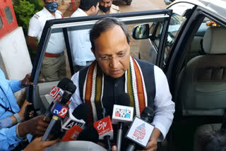 Arun Singh does not comment about dissatisfied MLAs
