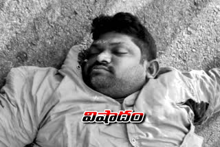 one-died-and-12-members-injured-in-two-road-accidents-at-yellandu-in-bhadradri-kothagudem-district