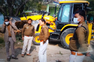 MP police crack down on liquor mafia post hooch tragedy