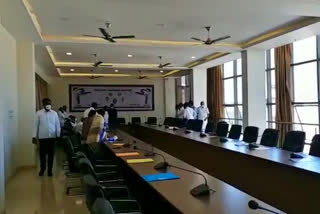 JDS leaders meeting, JDS leaders meeting on build of new core committee, JDS new core committee, JDS new core committee news, ಜೆಡಿಎಸ್​ ನಾಯಕರ ಸಭೆ, ಹೊಸ ಕೋರ್ ಕಮಿಟಿ ರಚನೆ ಕುರಿತು ಜೆಡಿಎಸ್ ನಾಯಕರ ಸಭೆ, ಜೆಡಿಎಸ್​ ಹೊಸ ಕೋರ್​ ಕಮಿಟಿ, ಜೆಡಿಎಸ್​ ಹೊಸ ಕೋರ್​ ಕಮಿಟಿ ಸುದ್ದಿ,