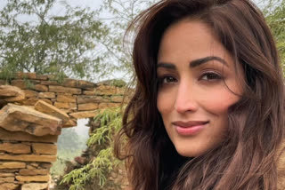 Yami Gautam turns nostalgic on Jaisalmer set of 'Bhoot Police'