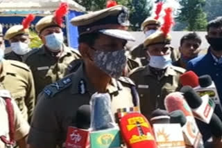 Easily flammable materials DGP Sylendra Babu Sylendra Babu Press meet Nilgiri district news Nilgiri latest news சைலேந்திர பாபு செய்தியாளர் சந்திப்பு சைலேந்திர பாபு நீலகிரி கொடைக்கானல் எளிதில் தீப்பற்றும் பொருள்களை வனப்பகுதிக்கு