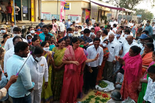 Minister Sabita Indrareddy visited Kolla Padakal village in Maheshwaram zone of Rangareddy district as part of a rural sleep program.