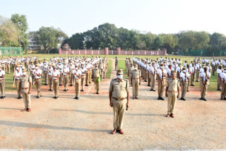 AR police review classes