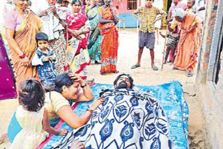 janasena activist bandla vengaiah sucide in prakasham