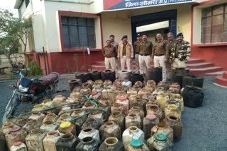 1500 liters of raw liquor confiscated