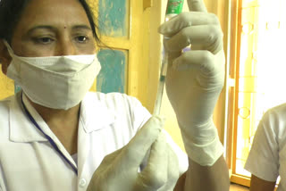મહેસાણા જિલ્લામાં વધુ 5 સેન્ટરો પર કોરોના રસીકરણની કામગીરી શરૂ કરાઇ