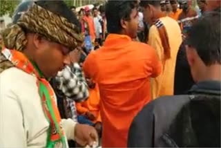 BJP workers has been attacked by goons ahead of Suvendu Adhikari's rally