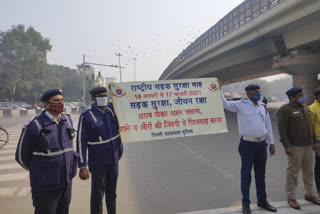 traffic police launched awareness campaign under chirag delhi flyover in delhi