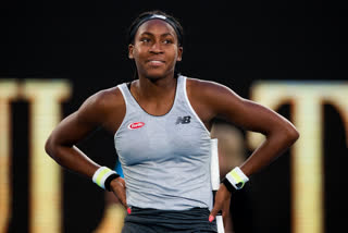 Watch: Coco Gauff hits balls in hotel room during Australian Open quarantine